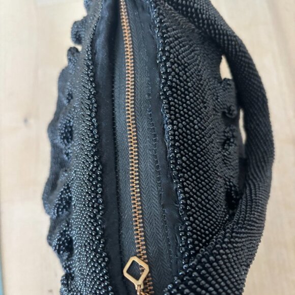 Gorgeous 1920s-1930s Vintage Black Evening Bag with Caviar Beading - Picture 4 of 8